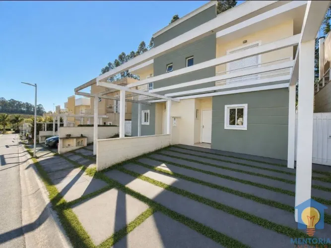 Casa com 3 dormitórios para alugar, 120 m² por R$ 4.382/mês - Jardim São Vicente - Cotia/S