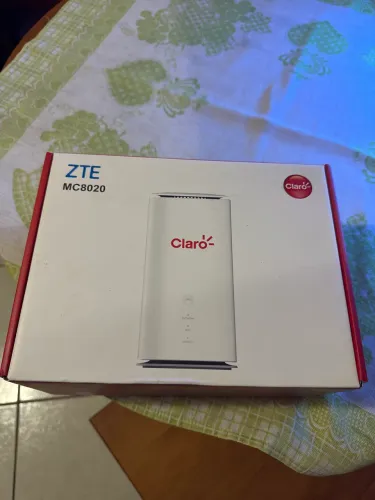 Vendo roteador ZTE MC8020