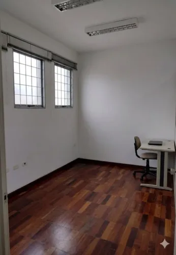Sala comercial na Rua Camargo, 20 - sala 02 45 m²