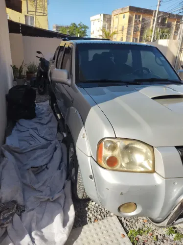 Nissan Frontier Se/se Strik/one CD 4X4 2.8 Dies 2003