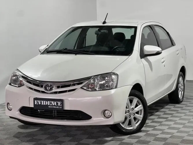 Toyota Etios XLS Sedan 1.5 Flex 16V 4P Aut. 2017