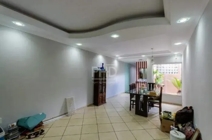 Sobrado Exclusivo na Vila Lucinda com 255 m² e 3 Suítes na Vila Lucinda Santo André