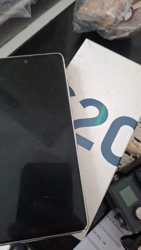 Celular Samsung S20FE