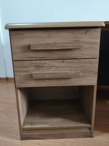 Mesa de cabeceira