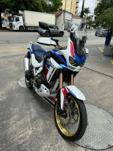 honda África twin
