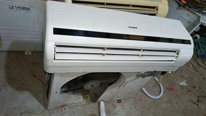 Ar condicionado split 12 mil BTus comfee