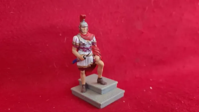 Miniatura Tribuno Soldados Roma Antiga COM FASCÍCULO