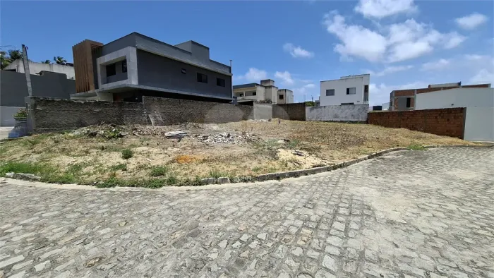 Terreno à venda em Serraria - AL