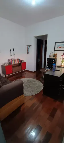 Aluguel quarto/Divide Apartamento (Centro de Santa Bárbara MG) Exclusivamente para moça