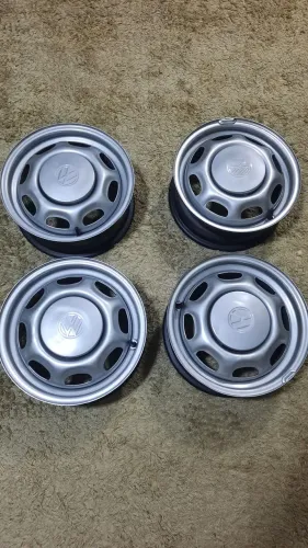 Rodas Vw G1 aro 13 originais linha Quadrado Gol, Voyage, Parati , Saveiro - Seminovas