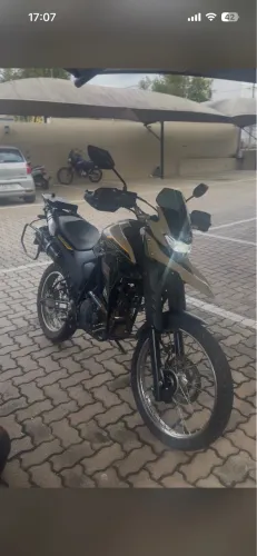 Moto Lander 250 2023