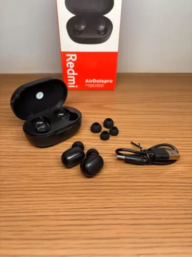 Fone de Ouvido Bluetooth Sem Fio Recarregável com Estojo, Design Moderno, Compacto e Práti