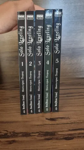 Coleção Solo Leveling editora NewPop; 1-5 Completa