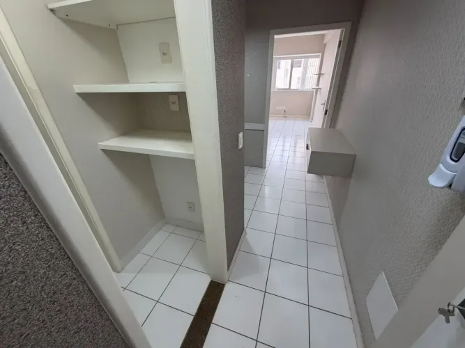 OPORTUNIDADE DE ALUGUEL SALA COMERCIAL PRAIA DO CANTO !