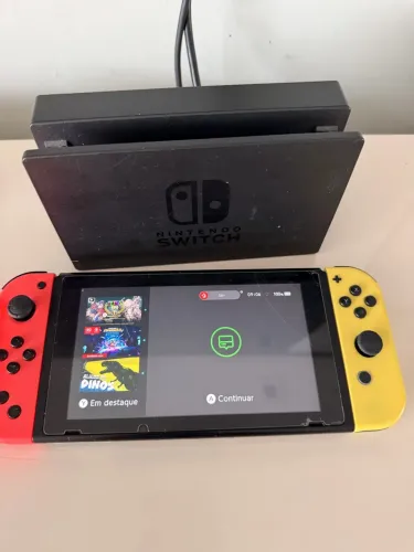 Nintendo Switch V1 Completo + 4 Joy-Cons + Dock + Carregador + Acessórios