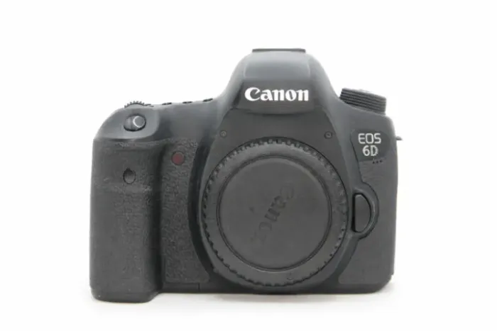 Canon 6D com apenas 15k cliques