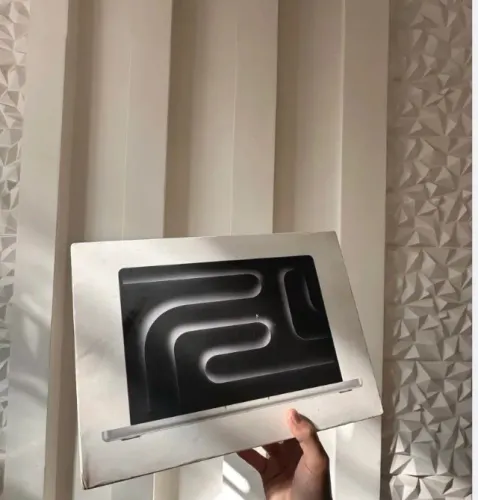 MacBook M4 PRO 14 Polegadas - Prata 16GB 512GB - Pronta Entrega - Entrega Grátis