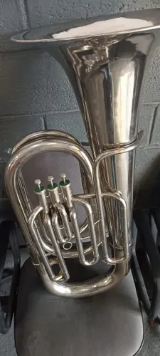 Tuba bombardao
