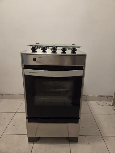 Fogão Brastemp 4 bocas - pouco uso