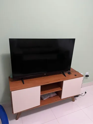 DOAÇÃO - TV + RACK