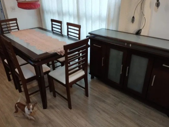 Conjunto Mesa 6 cadeiras com buffet