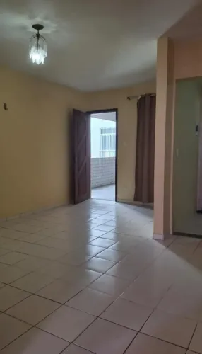 Alugo ou vendo apartamento condominio Larissa / Cohajap