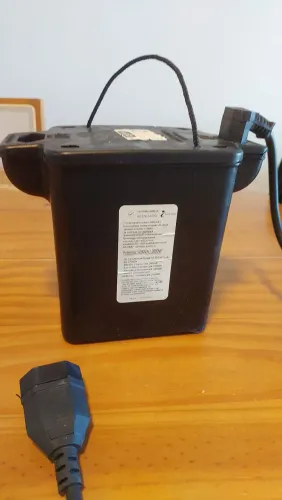 autotransformador Indusat Blindado 5000VA / 2800W 127V/220V