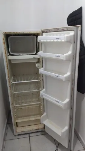 Geladeira barata