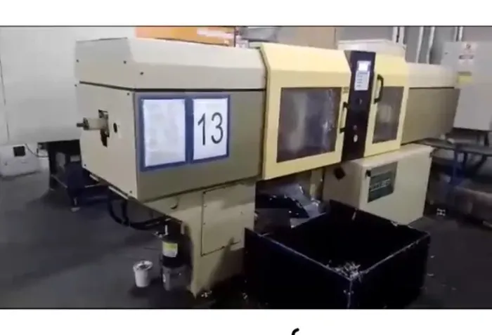 Máquina Injetora de Plástico