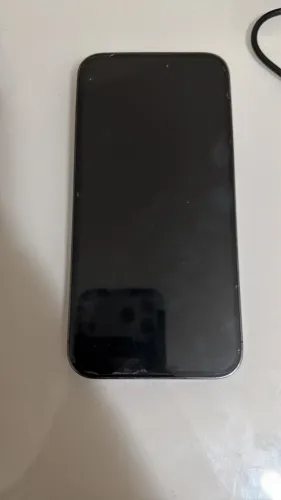 iPhone 14 Pro Max roxo