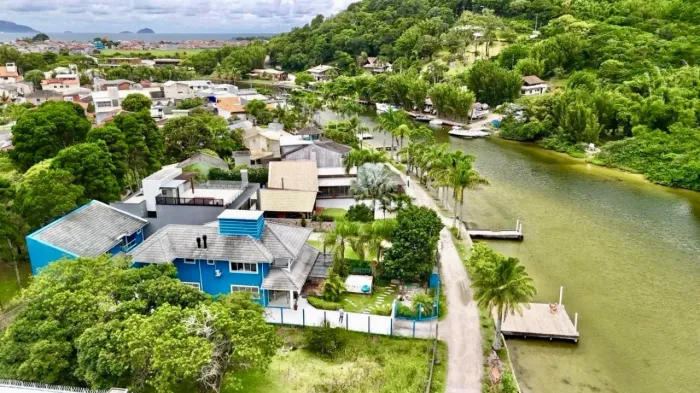 Casa 5 quartos no bairro Barra da Lagoa Florianópolis
