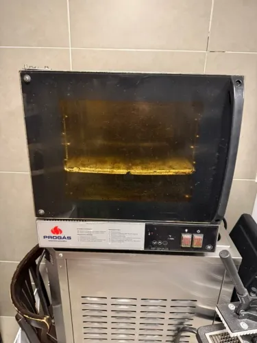 Forno Usado, bom estado.