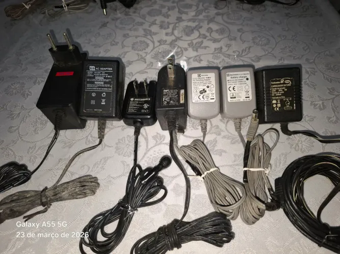 Fontes estabilizadas bivolt com várias voltagem 