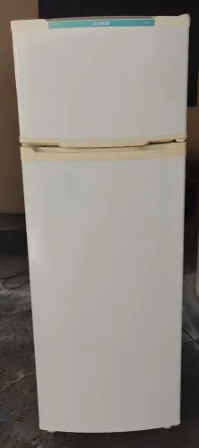 Geladeira. Consul. Degelo seco. 340L. 110v