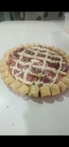 Sou pizzaiolo a disposição, trabalho com modeladora e forno esteira