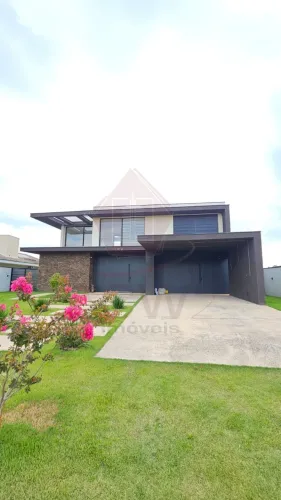 CASA RESIDENCIAL em CABREÚVA - SP, CENTRO