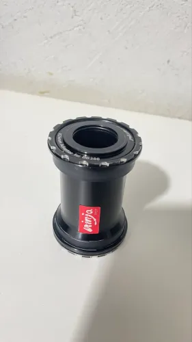Movimento Central Token Ninja PF30 Cannondale 83ai Shimano