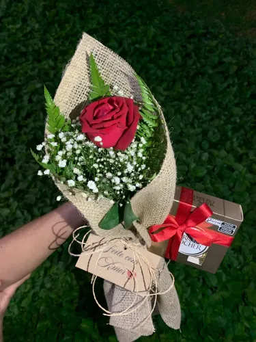 Rosa vermelha