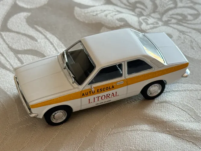 Coleção - Carros de Serviço - Chevette