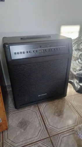 CAIXA AMPLIFICADA ATTACK