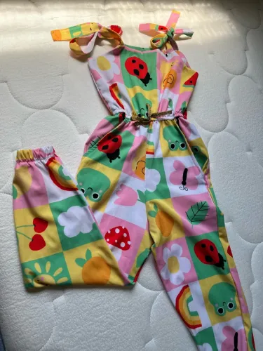 Lote de menina seme nova 
