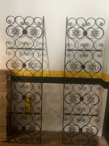 GRADES ANTIGA DECORATIVAS EM FERRO