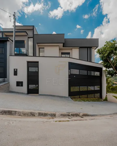 Casa à Venda no Condomínio Villas do Jaguari - Nova Jaguari