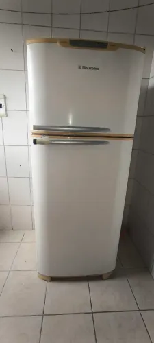 Geladeira Eletrolux Frost Free
