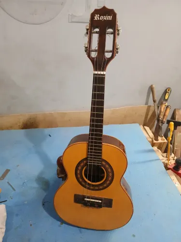 Cavaquinho Rozini