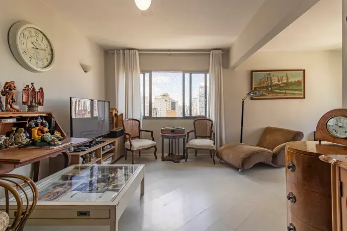 Apartamento à venda na Alameda Lorena Jardins, São Paulo