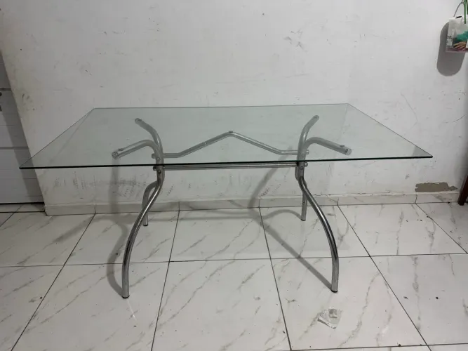 Mesa retangular de vidro 