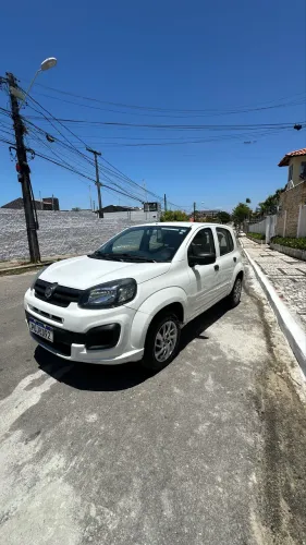 Fiat Uno Attractive 1.0 EVO Fire Flex 8V 5P 2021