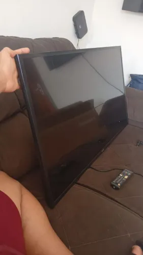 Vendo TV Samsung smart 43 " defeito no display 