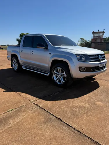 Volkswagen Amarok High.cd 2.0 16V TDI 4X4 Dies. AUT 2014